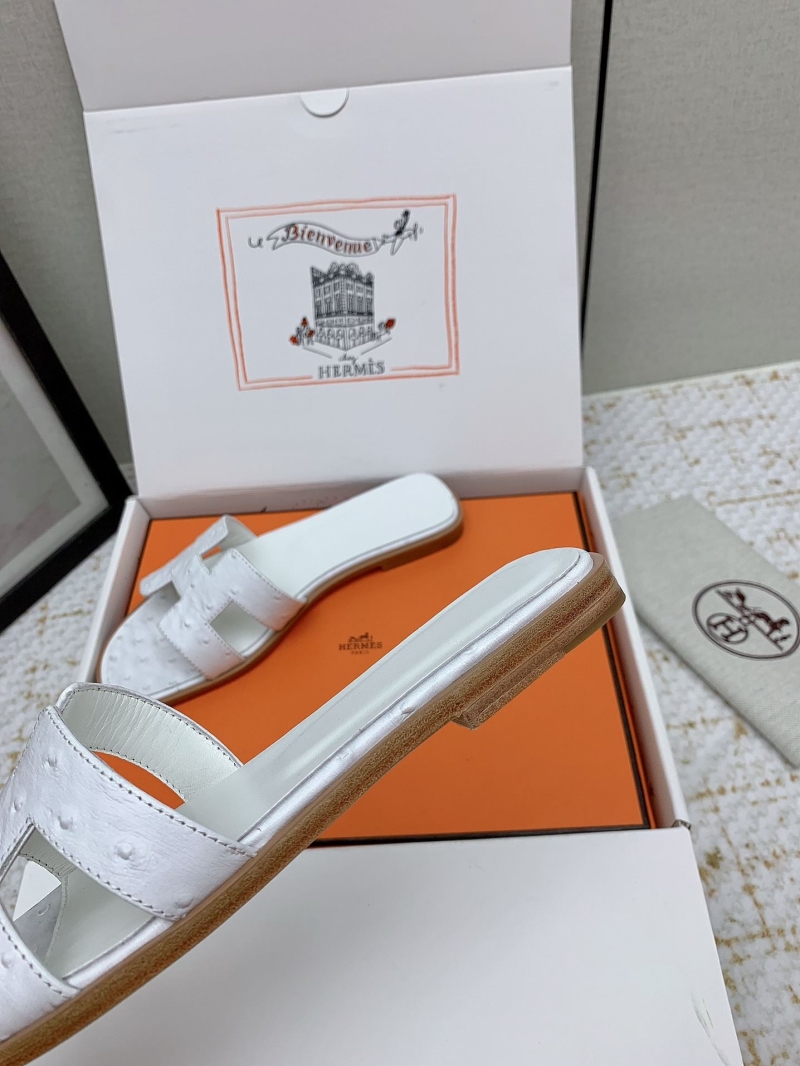 H**me5 slippers